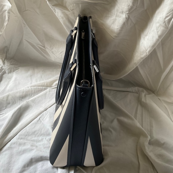 Kate spade Darcy Stripe large satchel/crossbody handbag - Picture 3 of 12